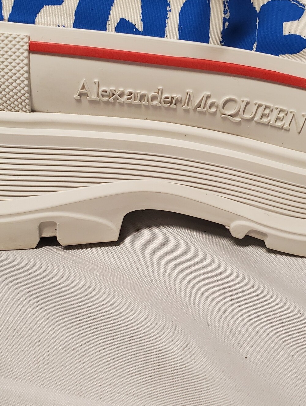 Authentic Alexander McQueen White Platform Sneakers Size 40 - Picture 5 of 11